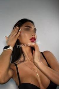 София, размер груди третий, +7906 319 1001