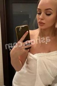 Милана, размер груди четвертый, +7 (903) 449-92-90