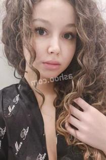 Алина, размер груди второй, 89255903337