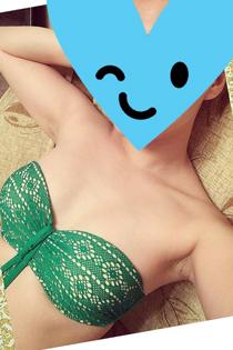 Дарина, размер груди третий, +7903 422-74-43