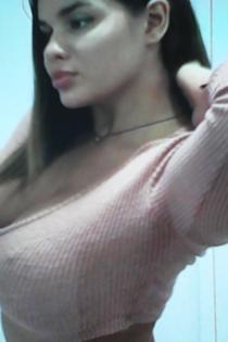 Рита, размер груди третий, +7 963 388 27 19