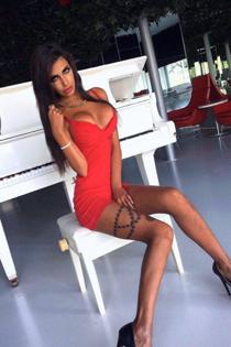 Женя, размер груди третий, +7(905)892-60-73