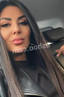 BLACK EMERALD, размер груди третий, +7906 493-34-06