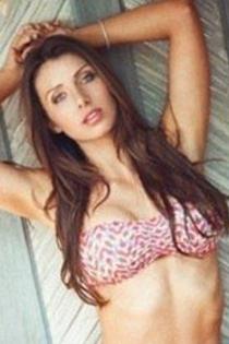 Алиса, размер груди третий, +7 (906) 430-58-91