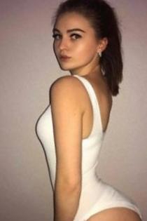 Марина, размер груди третий, +7 (905) 410-14-93