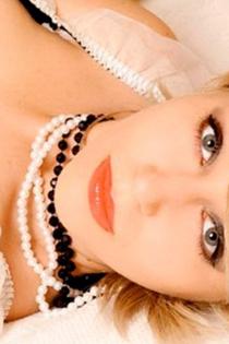 Оксана, размер груди второй, +7928 357 4238