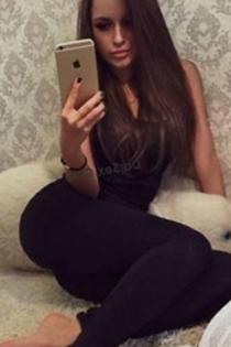 Настя, размер груди третий, +7905 410 1493