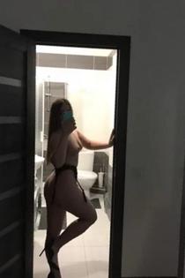 Вика, размер груди второй, +7 928 357 42 38