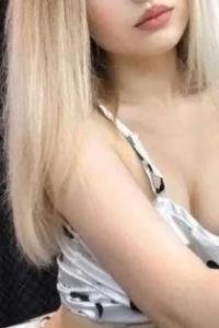 Лена, размер груди второй, +7903 449 9290