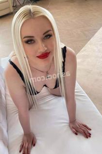 Алла, размер груди второй, +7 962 013 71 39
