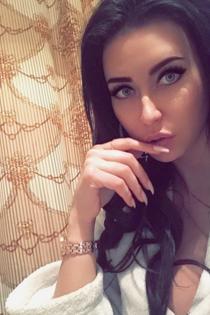 Джулия, размер груди третий, +7903 422-74-43