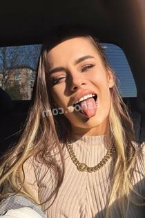 Alexandra #SEXY_MILKA из порно, размер груди второй, +7(900)134-03-20