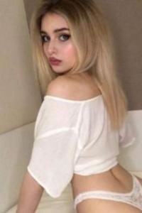 Катя, размер груди третий, +7 906 411 16 10