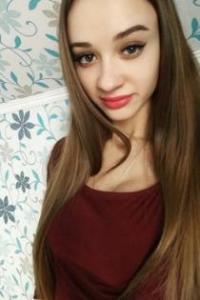 Аня, размер груди третий, +7 (925) 590-33-37