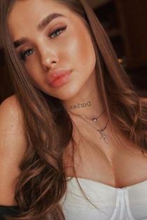 Маша, размер груди третий, +7 (903) 449-92-90