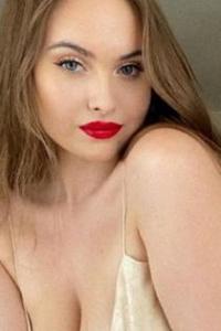 Марина, размер груди третий, +7 (906) 493-34-06